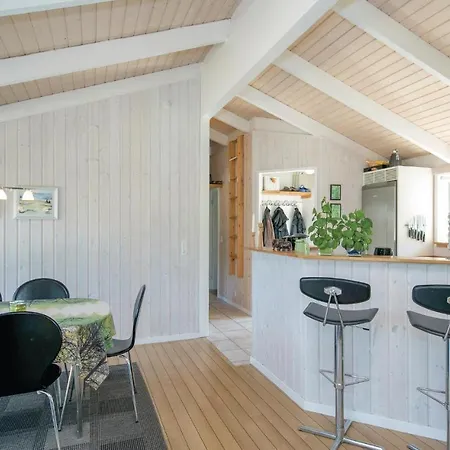Awesome In Hadsund With Kitchen Nyaraló *