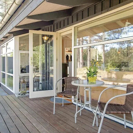 Awesome In Hadsund With Kitchen Holiday home Helberskov